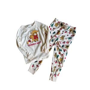 Highland Cow and Chicken Print Christmas Pajamas size 4T Magical Season